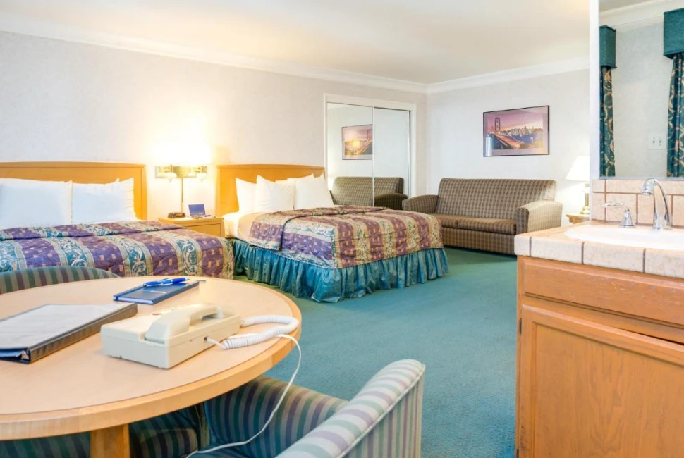 San Francisco's Hidden Retreat: Nob Hill Motor Inn for an Unforgettable Escape